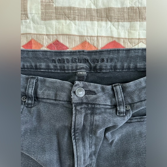 American Eagle Stretch Curvy Mom Jean - Picture 2 of 4